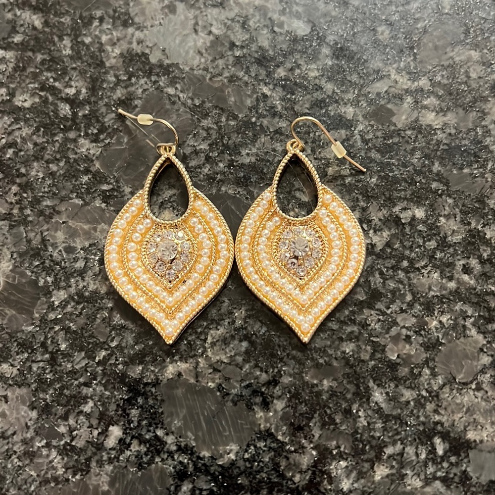 Pearl and diamond drop earrings